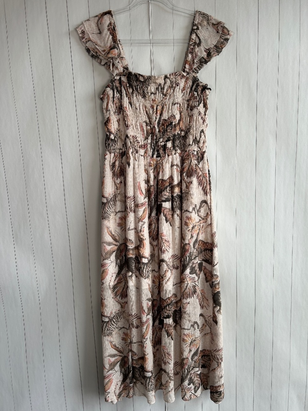 Allsaints size 8 Mali Ukushisa Dress Midi ivory smocked flutter sleeve safari